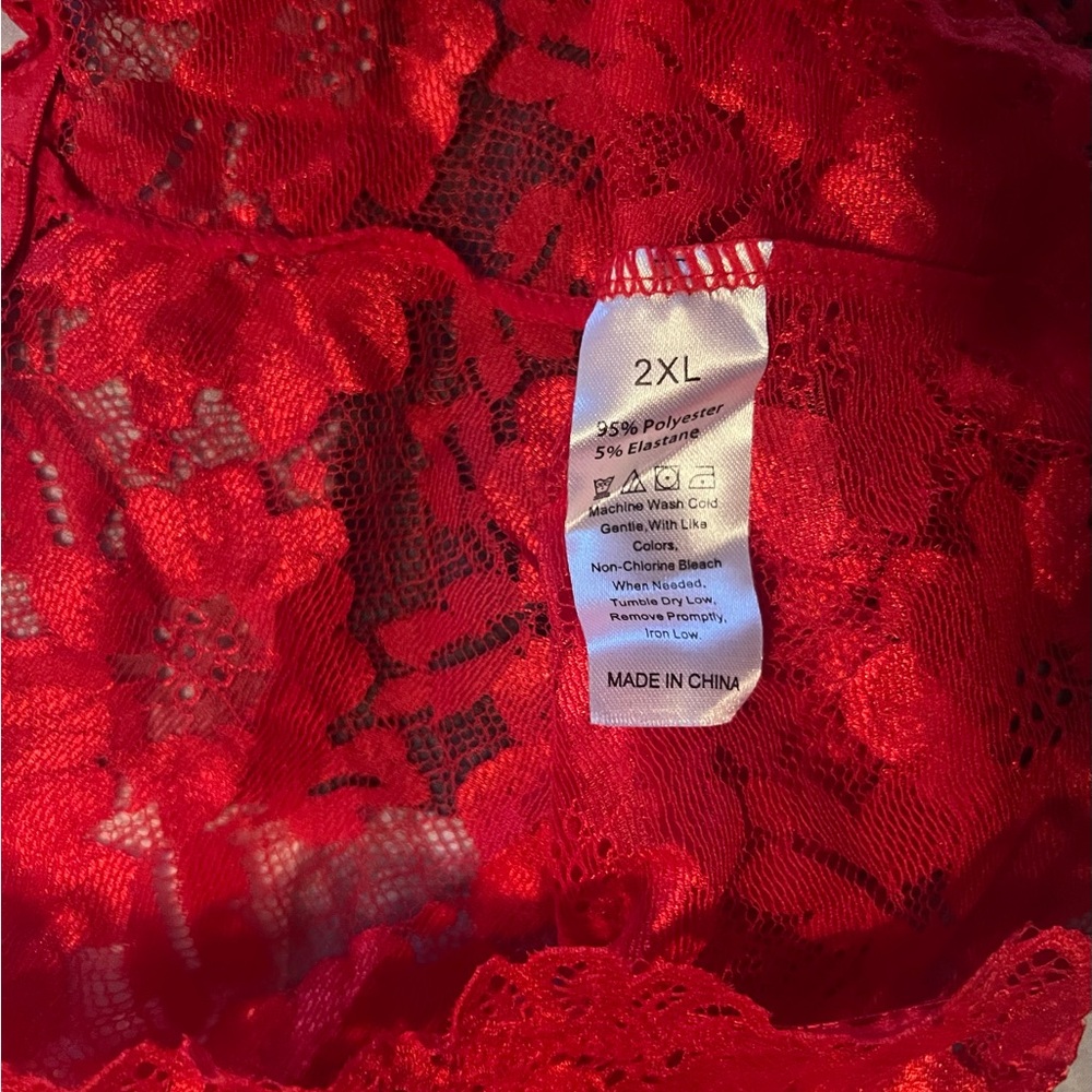 SHEIN Red Lace Intimate Set - Picture 7 of 7
